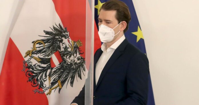 Καταγγελίες Κουρτς για κρυφές συμφωνίες κρατών με φαρμακοβιομηχανίες