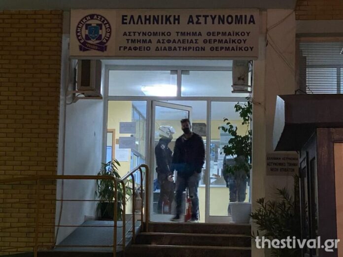 Θεσσαλονίκη: Συνελήφθησαν δύο άτομα για απόπειρα επίθεσης σε Αστυνομικό Τμήμα