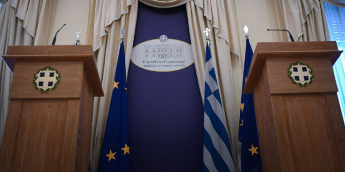 Διπλωματικές πηγές: H Ελλάδα αποδομεί ισχυρισμούς της Τουρκίας περί προσέγγισης με το Κάιρο