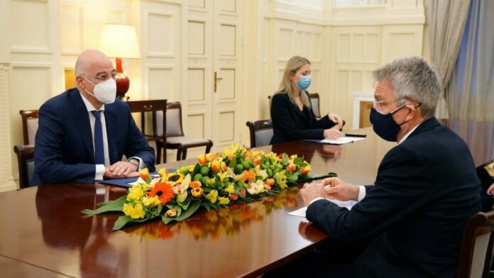 Συνάντηση Νίκου Δένδια με τον Τζέφρι Πάιατ