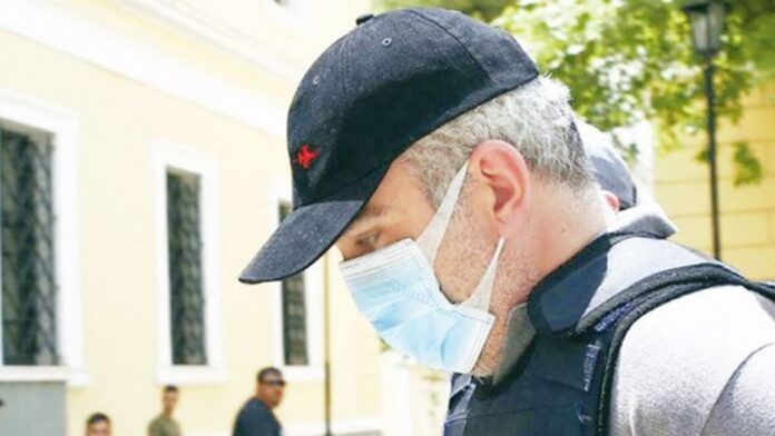 Υπόθεση ψευτογιατρού: Φονικές “θεραπείες” με τοξικές ουσίες – “Καταπέλτης” το ιατροδικαστικό πόρισμα