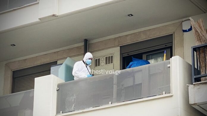 Στυγερό έγκλημα στο κέντρο της Θεσσαλονίκης – 71χρονος βρέθηκε μαχαιρωμένος στο διαμέρισμά του