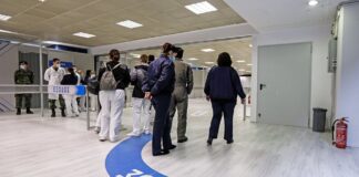 Εμβολιασμοί: Από 21 Απριλίου τα ραντεβού για τους 55-59 ετών και από 24 Απριλίου για τους 50-54 ετών