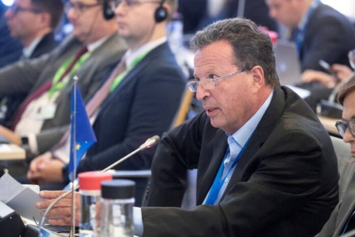 Σκληρή επίθεση Κύρτσου σε Παπαχελά