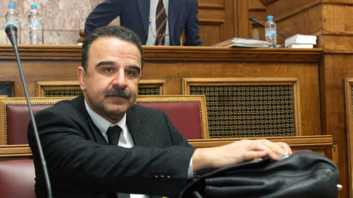 Μαντζουράνης: Δεν έχουν σχέση με την πραγματικότητα οι διαρροές για «διάλογο» με τον Μιωνή