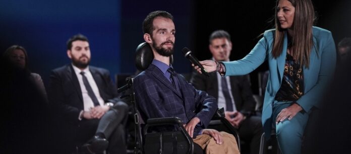 Ο Σ.Κυμπουρόπουλος «καρφώνει» ευρωβουλευτές της ΝΔ: «Δεν υπέγραψαν όλοι την επιστολή για την δολοφονία Καραϊβάζ»!