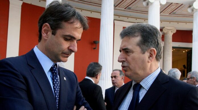 ΚΟΜΒΟΣ: Επιχείρηση «Όλοι οι δρόμοι οδηγούν στην Αθήνα»