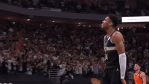 NBA: Ο Γιάννης Αντετοκούνμπο στην κορυφή του κόσμου – Οδήγησε τους Μπακς στο πρωτάθλημα, βγήκε και MVP των τελικών