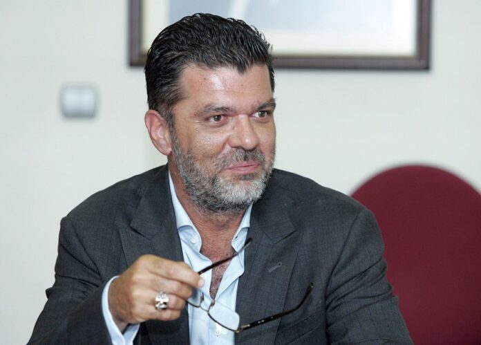 Ομολογία παρανομίας το πόθεν έσχες Πάτση: Δήλωσε τις εταιρίες που είχε ξεχάσει αλλά… η υπόθεση αρχειοθετήθηκε