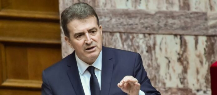 Μ.Χρυσοχοΐδης: Χαρακτήρισε «επιτυχία» την σύλληψη του Χ.Παππά με καθυστέρηση 9 μηνών – Έμενε στου Ζωγράφου