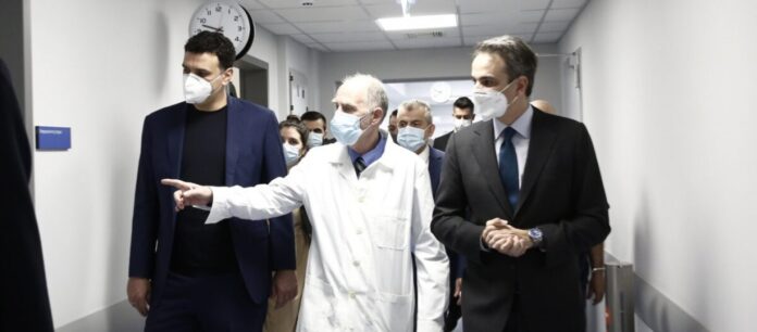 Κυβέρνηση: Ιδιωτικές εταιρείες θα αντικαταστήσουν τους ανεμβολίαστους υγειονομικούς! – 10.000 άνθρωποι χωρίς μισθό