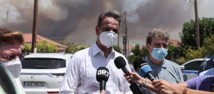 Ο Ε.Αντώναρος θέτει ζήτημα παραίτησης Μητσοτάκη και κυβέρνησης: «Πολιτικά άκαπνοι, ανεπαρκείς και ανίκανοι»