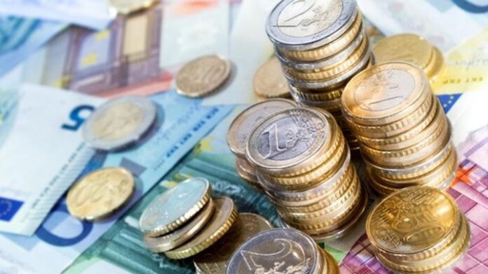 Αδειάζει η κλεψύδρα για τα «κουπόνια- δώρο» του κράτους – Πώς εξοφλούνται φόροι και εισφορές έως το τέλος της χρονιάς