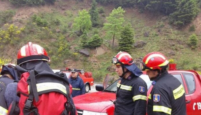 Πήλιο: Αίσιο τέλος για δύο περιπατητές που έπεσαν από ύψος και τραυματίστηκαν – Μεγάλη επιχείρηση της Πυροσβεστικής