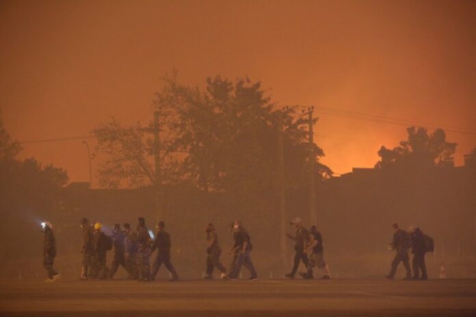 Διαθεσιμότητα και ΕΔΕ για τον Αξιωματικό που «ζήτησε πολιτικό μέσο» για να στείλει πυροσβεστικά