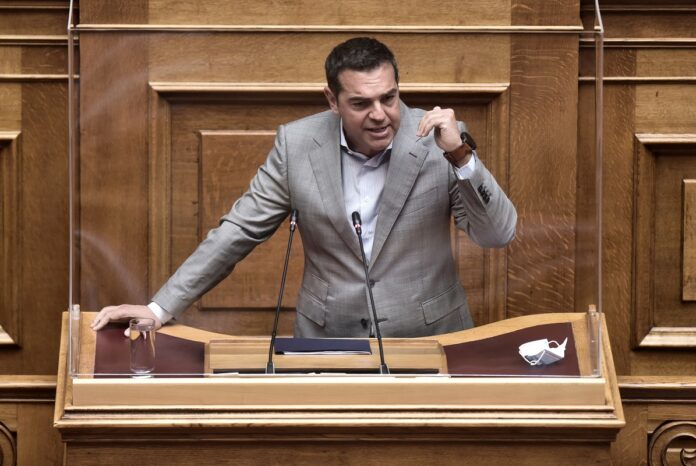 Ο Τσίπρας ξέχασε τα “δικά” του στο Μάτι, και ψέγει τον Μητσοτάκη που κάνει διακοπές