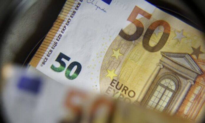 Έναρξη εκπαίδευσης δικηγόρων και λογιστών στη διαδικασία απονομής συντάξεων