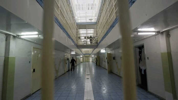 Φωτιά στις Φυλακές Ναυπλίου