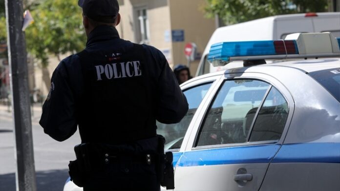 Λουτράκι: Συνελήφθη 16χρονος που πουλούσε ναρκωτικά