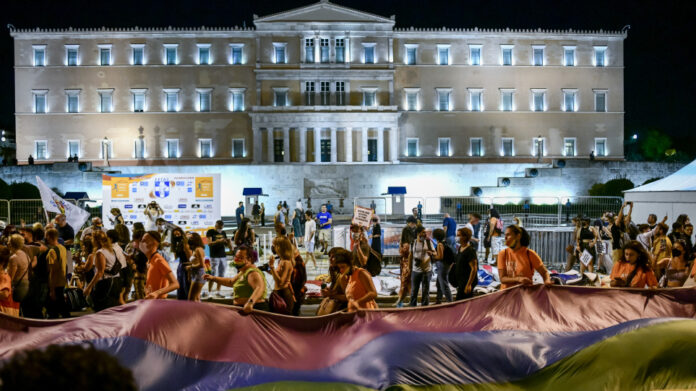 Athens Pride 2021: Ισχυρή παρουσία ΣΥΡΙΖΑ, ΚΙΝΑΛ και ΜΕΡΑ25