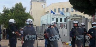 Θεσσαλονίκη: Διώξεις για κατοχή όπλων στους συλληφθέντες για τα επεισόδια στη Σταυρούπολη