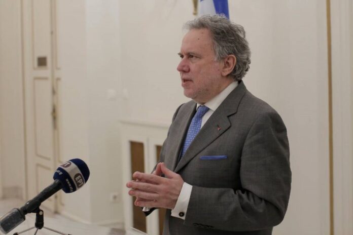 Κατρούγκαλος: Η κυβέρνηση οφείλει εξηγήσεις για την αμυντική συμφωνία με τις ΗΠΑ