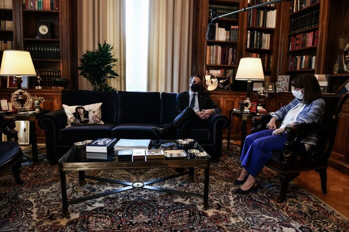 Θα ήταν αστείο, εάν δεν αποτύπωνε την εικόνα του έθνους…