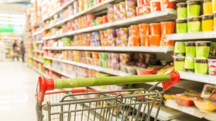 Μειώθηκαν οι πωλήσεις στο λιανεμπόριο τροφίμων τον Ιανουάριο