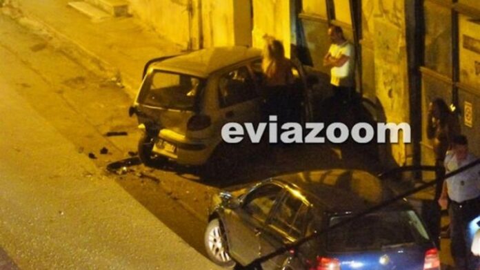 Χαλκίδα: Μεθυσμένος οδηγός παρέσυρε όχημα και το έριξε σε είσοδο επιχείρησης