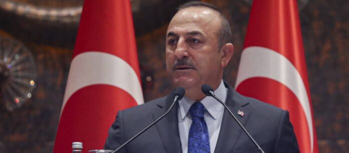 Μ.Τσαβούσογλου: «Η Τουρκία δείχνει προθυμία αλλά όχι η Ελλάδα – Κάνουν λόμπινγκ εναντίον μας»