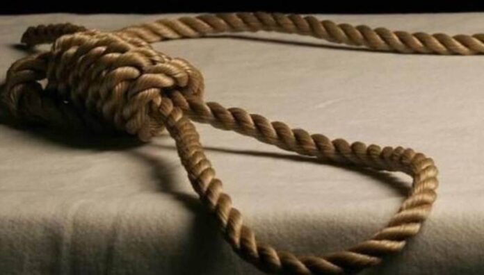 Λαμία: Αυτοκτονία σε κοινή θέα