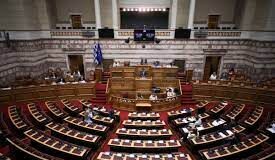Υπουργός, ακόμα δεν ανέλαβε και άρχισε τα ρουσφέτια σε μιντιάρχες!