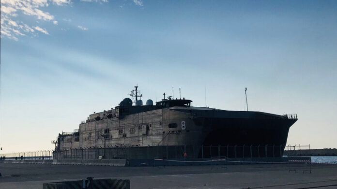 Αμερικανική «απόβαση» στην Αλεξανδρούπολη: Κατέπλευσε το θηριώδες μεταγωγικό «USNS Yuma»