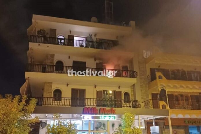 Θεσσαλονίκη: Φωτιά σε διαμέρισμα στις Συκιές (φωτο)