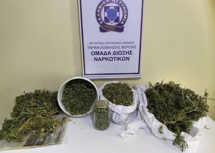 Ημαθία: Βρήκαν όπλο και ναρκωτικά στο σπίτι 65χρονου