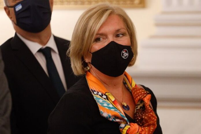 Νοσοκομείο Κατερίνης: Γιούχαραν την Γκάγκα οι υπάλληλοι σε αναστολή (video)