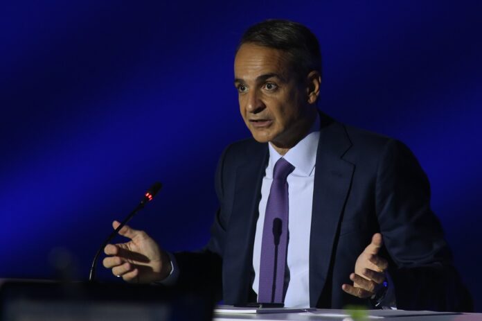 Μητσοτάκης για Τσίπρα: Ιστορικές είναι και οι ευθύνες των “ναι” ή “όχι” σε μία Εθνική συμφωνία