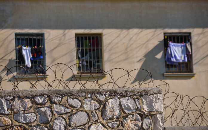 Το σκοτεινό μυστικό μιας απίθανης απόδρασης