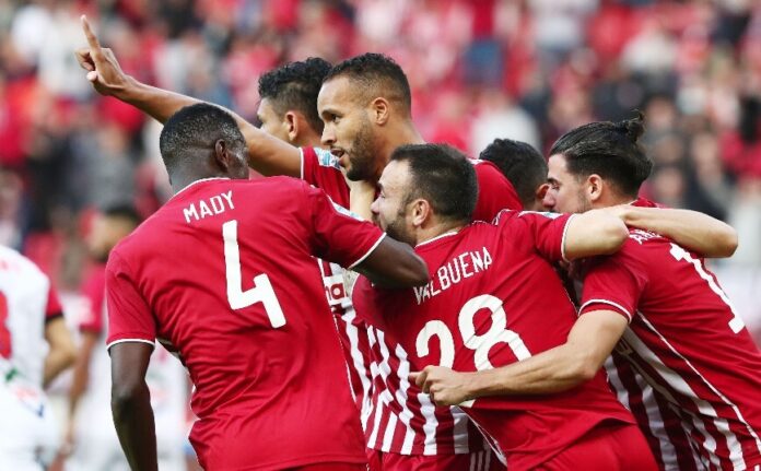 Super League 1: Νίκη – θρίλερ στο 91′ για τον Ολυμπιακό και +6 από την ΑΕΚ