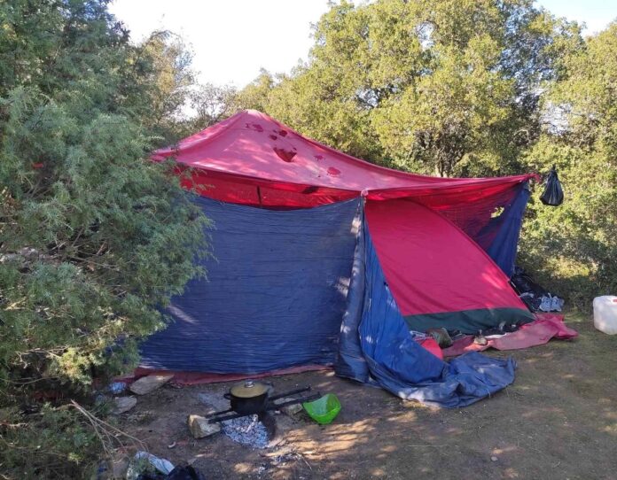 Θεσσαλονίκη: Απήγαγαν αλλοδαπούς και ζητούσαν χρήματα για να τους απελευθερώσουν (φωτο)