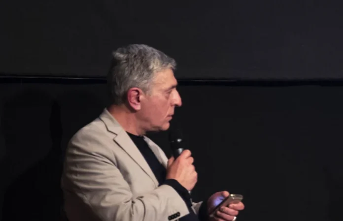 Στέλιος Κούλογλου: Κουκουλοφόροι