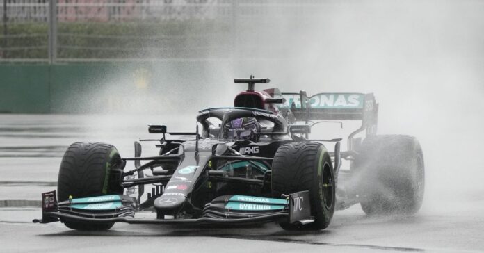 Formula 1: Μεγάλη νίκη του Χάμιλτον στη Βραζιλία και ζωντανός στη μάχη του τίτλου