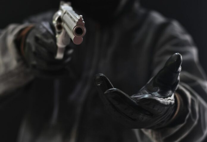 Θεσσαλονίκη: 18χρονοι έκαναν 13 ένοπλες ληστείες!