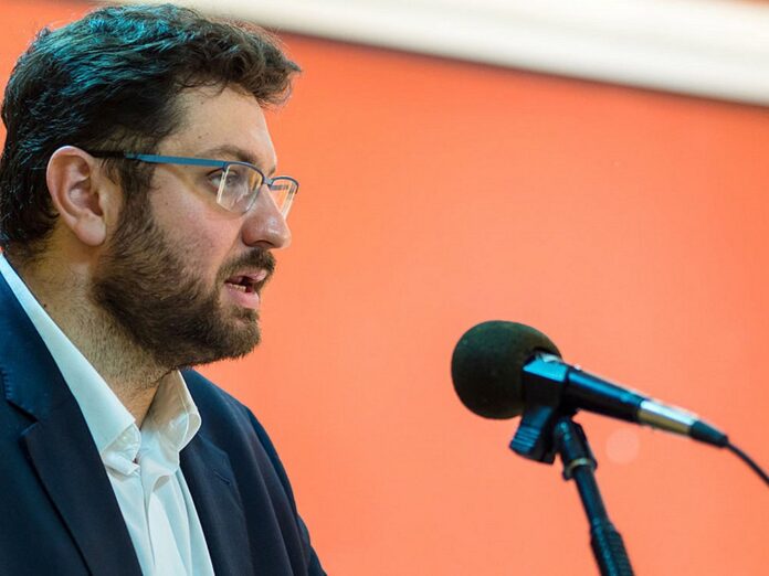 Ζαχαριάδης σε Βορίδη: Εφαρμόστε την τηλεργασία πλήρως όπως στις άλλες ευρωπαϊκές χώρες, αφήστε τα ημίμετρα