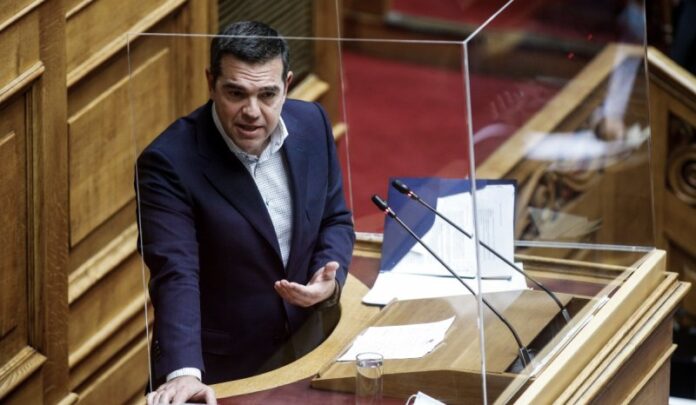 Τσίπρας σε Μητσοτάκη: Είστε σε πανικό, θα πληρώσουμε ακριβά την αποτυχία σας