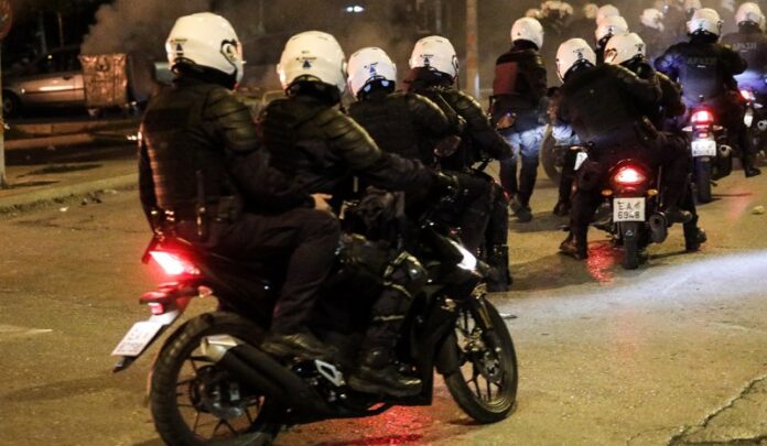 Συμπλοκές και προσαγωγές οπαδών, πριν το ντέρμπι ΑΕΚ – Παναθηναϊκός