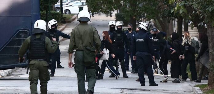 Αφγανοί κρατούσαν Πακιστανό όμηρο ζητώντας λύτρα