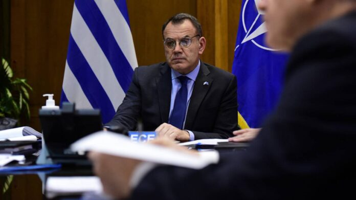 Εμπάργκο πληροφόρησης στο υπουργείο Άμυνας – Αντιδράσεις δημοσιογράφων