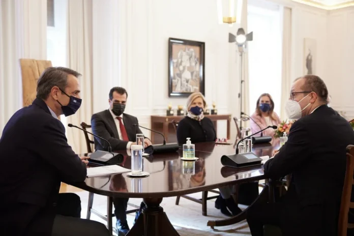 Ανορθολογισμός στην κυβέρνηση: Οι βαθιά αντιεπιστημονικές απόψεις που εκφράζονται τελευταία!