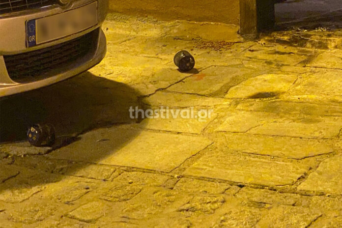 Εξερράγησαν γκαζάκια σε είσοδο πολυκατοικίας στην ανατολική Θεσσαλονίκη